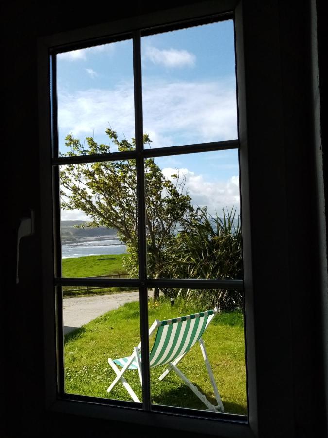 Donegal Town B&B The Red Door Cottage מראה חיצוני תמונה